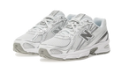 740 White Grey