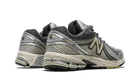 New Balance 860 V2 Earth