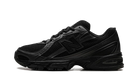 New Balance 740 Black