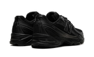 New Balance 740 Black