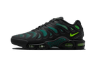 nike-air-max-plus-drift-black-volt