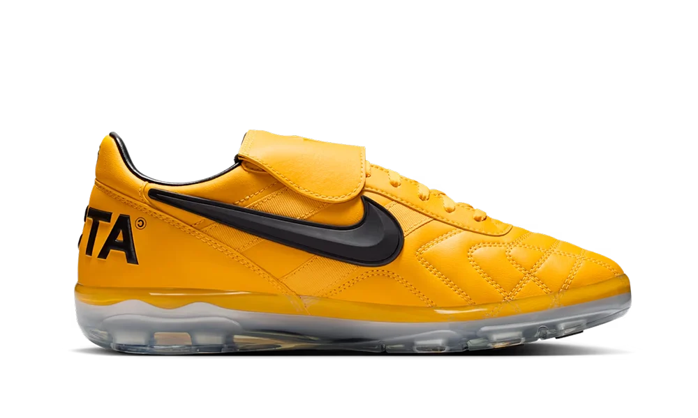 Nike Cryoshot Tiempo 94 NOCTA — vue de profil