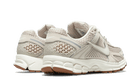 nike-zoom-vomero-5-light-orewood-brown