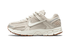 nike-zoom-vomero-5-light-orewood-brown