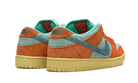 nike-sb-dunk-low-orange-emerald-rise