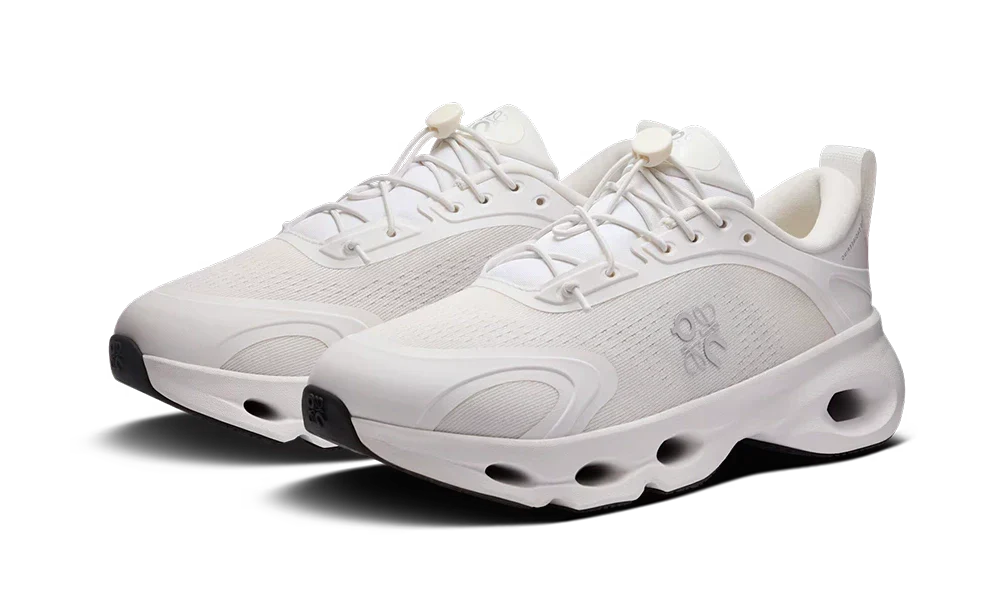 On Running Cloudsolo Loewe White — vue de profil