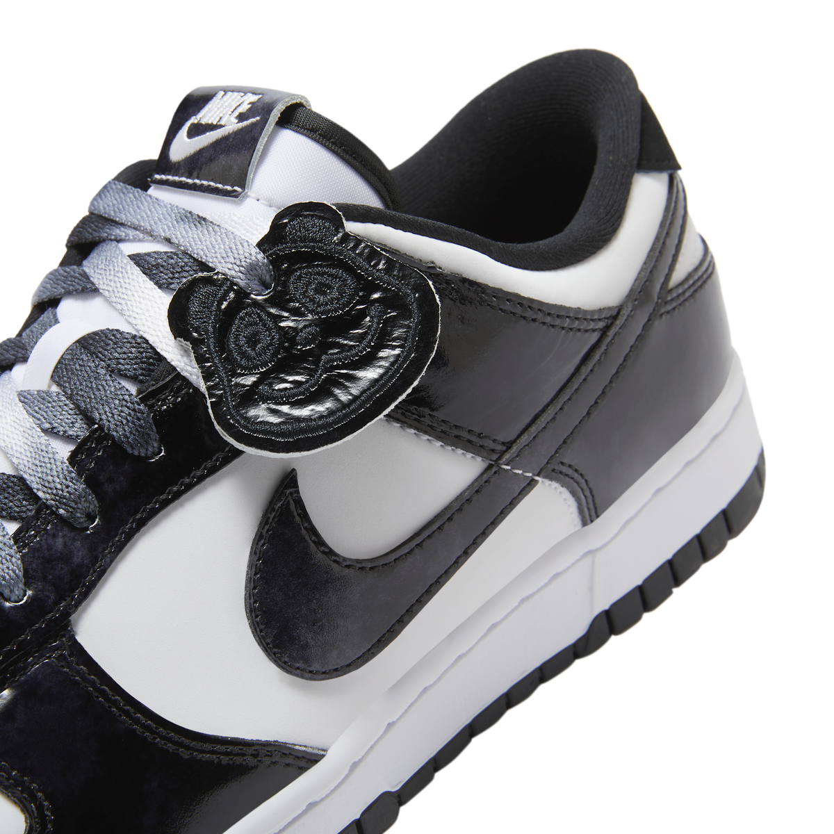 Nike Dunk Low SE Panda | HQ1965-100