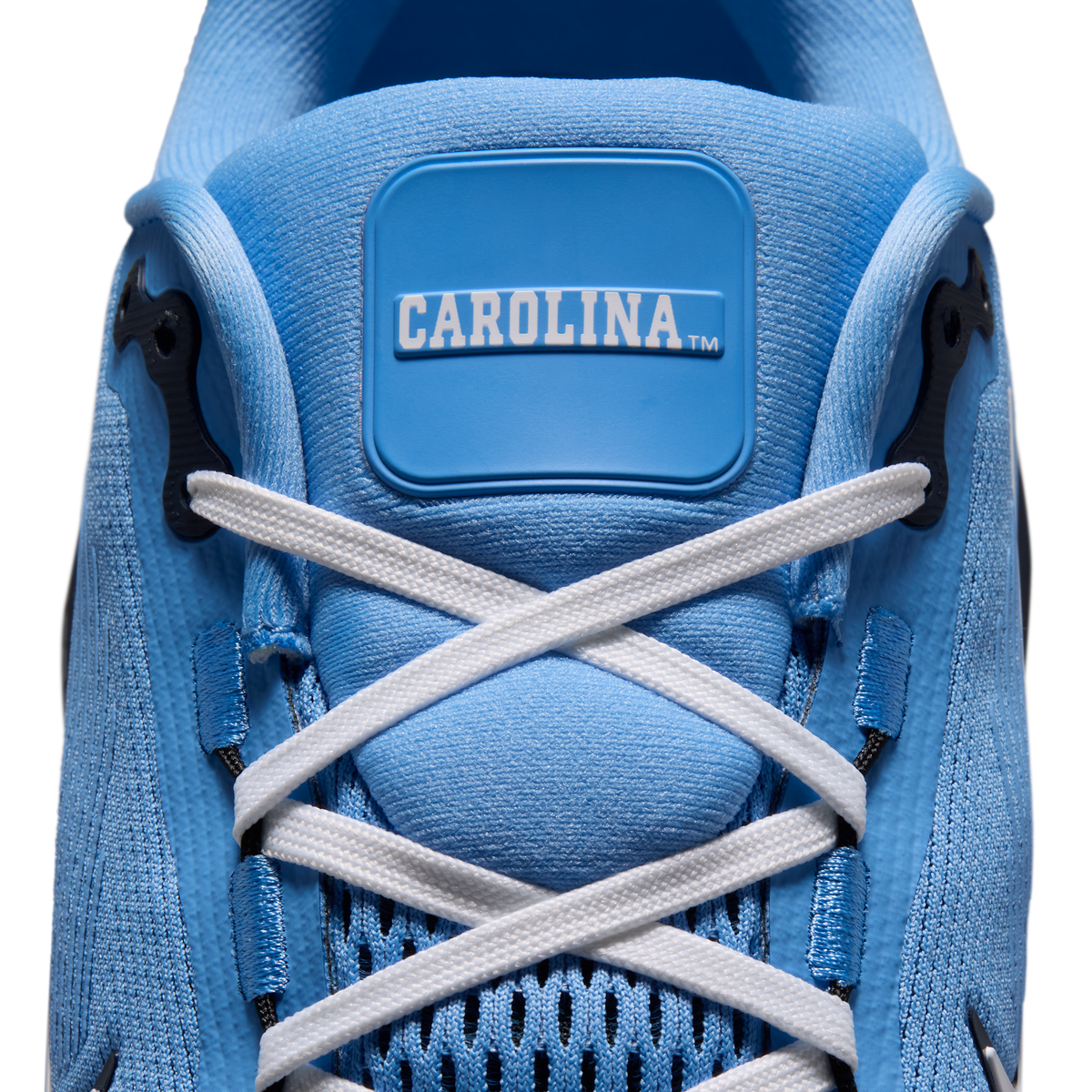 Nike Vomero 18 UNC