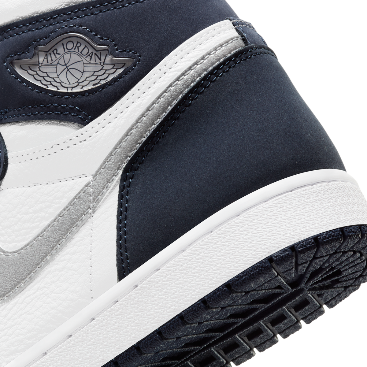 Jordan 1 Retro High CO.JP Midnight Navy (Suitcase)