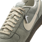 Nike Field General Light Army Natural | IF0666-300