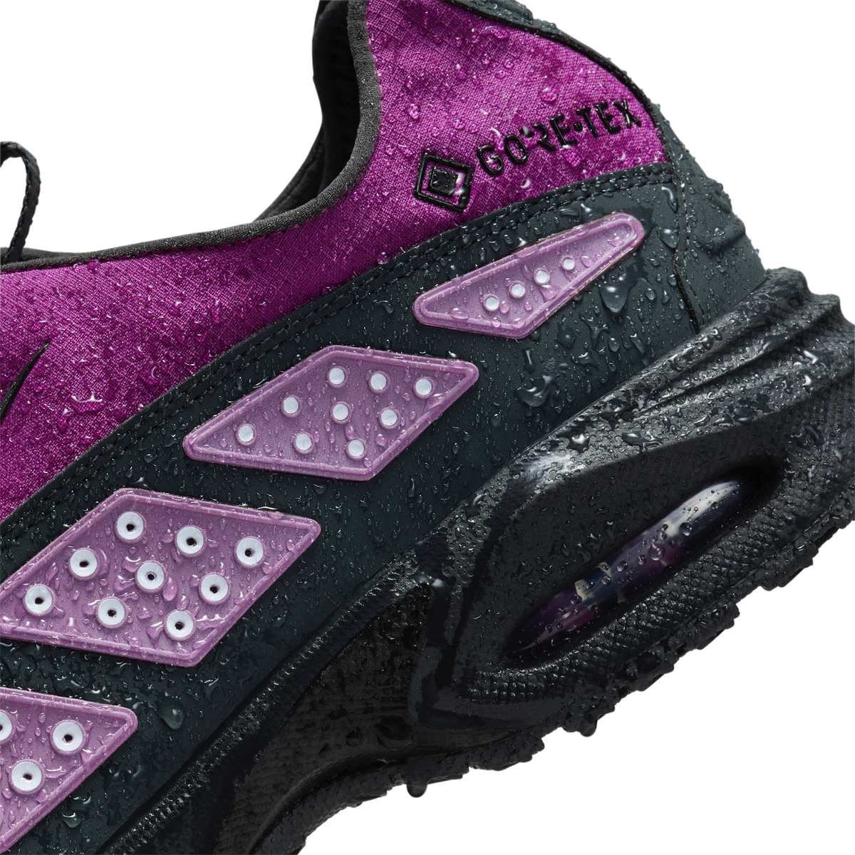 Nike Air Max Sunder Gore-Tex Bold Berry (Women's)