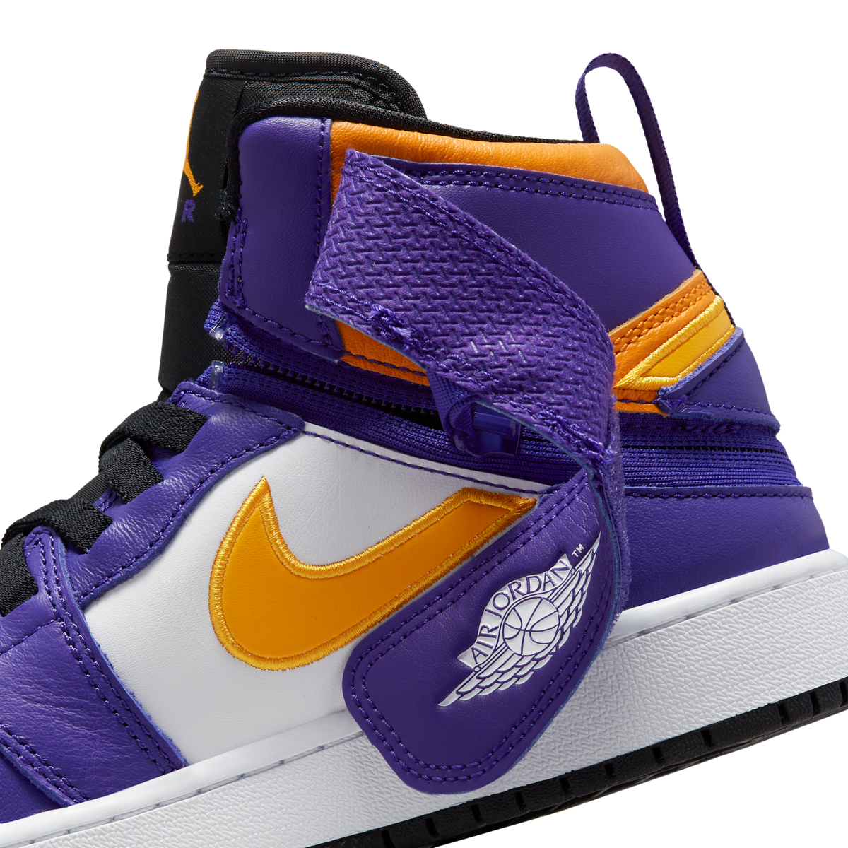 Jordan 1 High FlyEase Lakers (GS)
