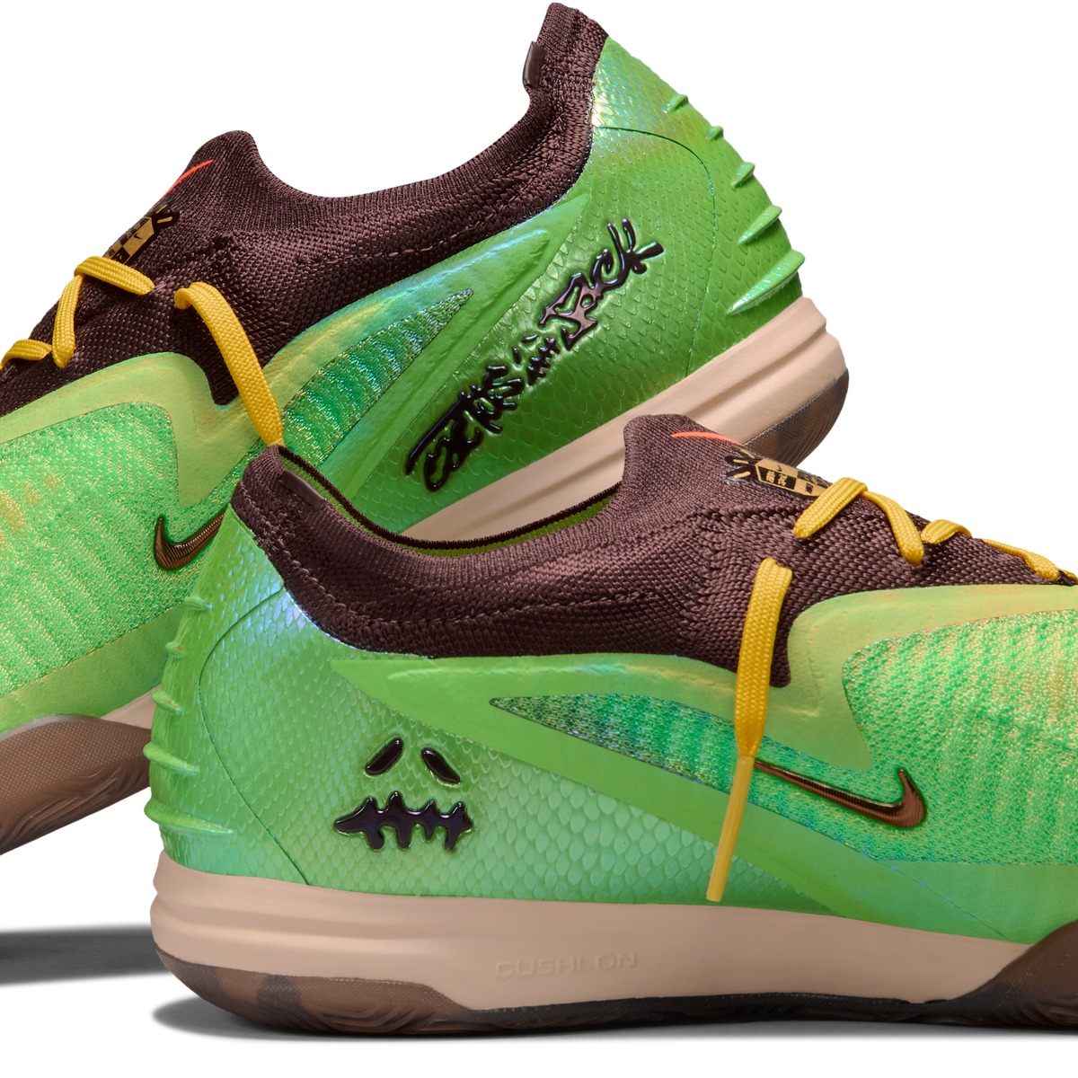 Nike Phantom 6 Low Elite IC SE Travis Scott