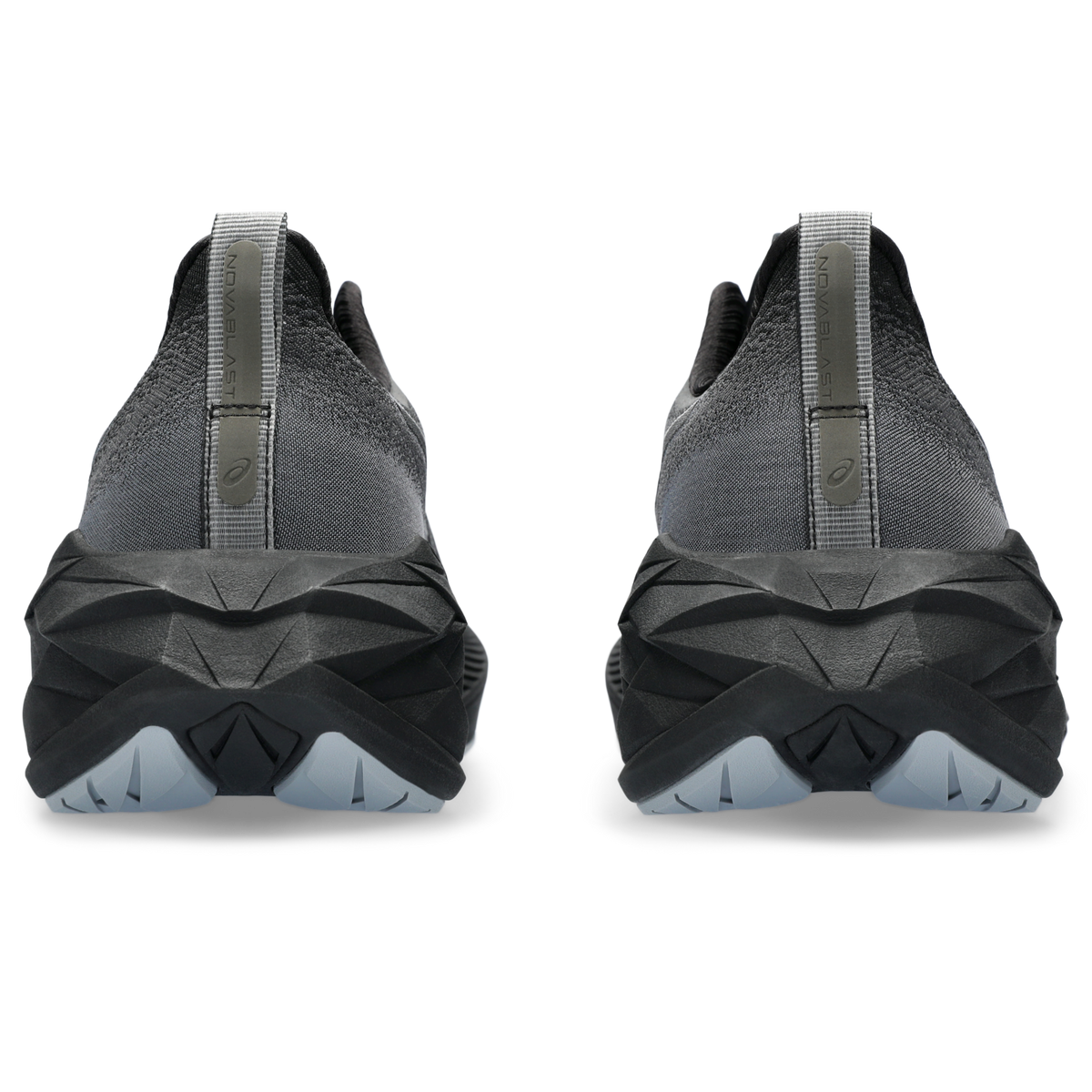 ASICS Novablast 4 Black Graphite Grey