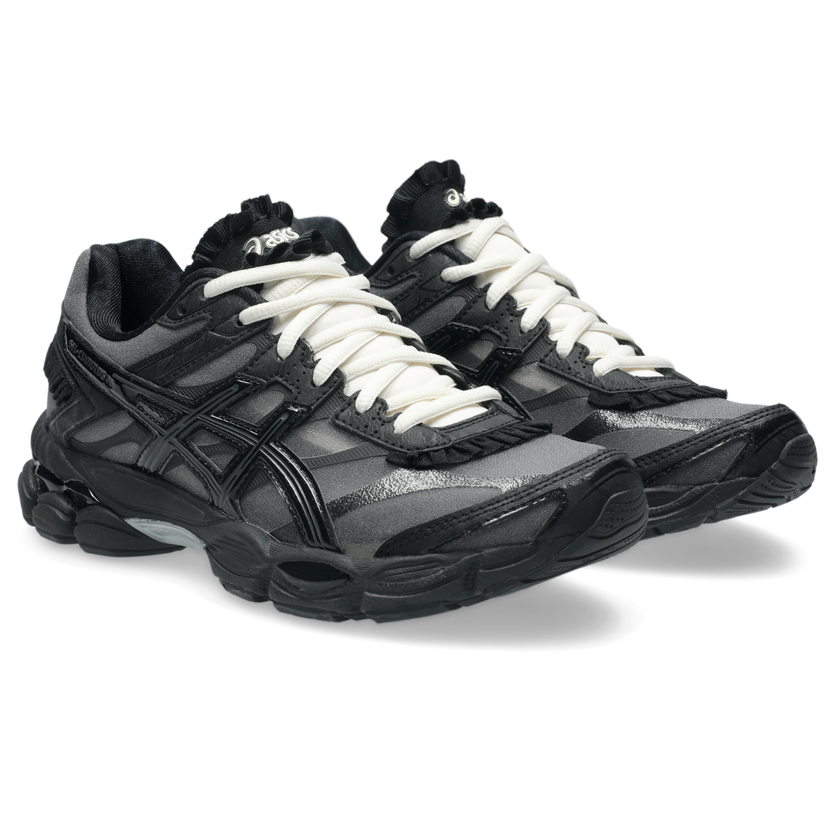 ASICS Gel Cumulus 16 Griff Black White