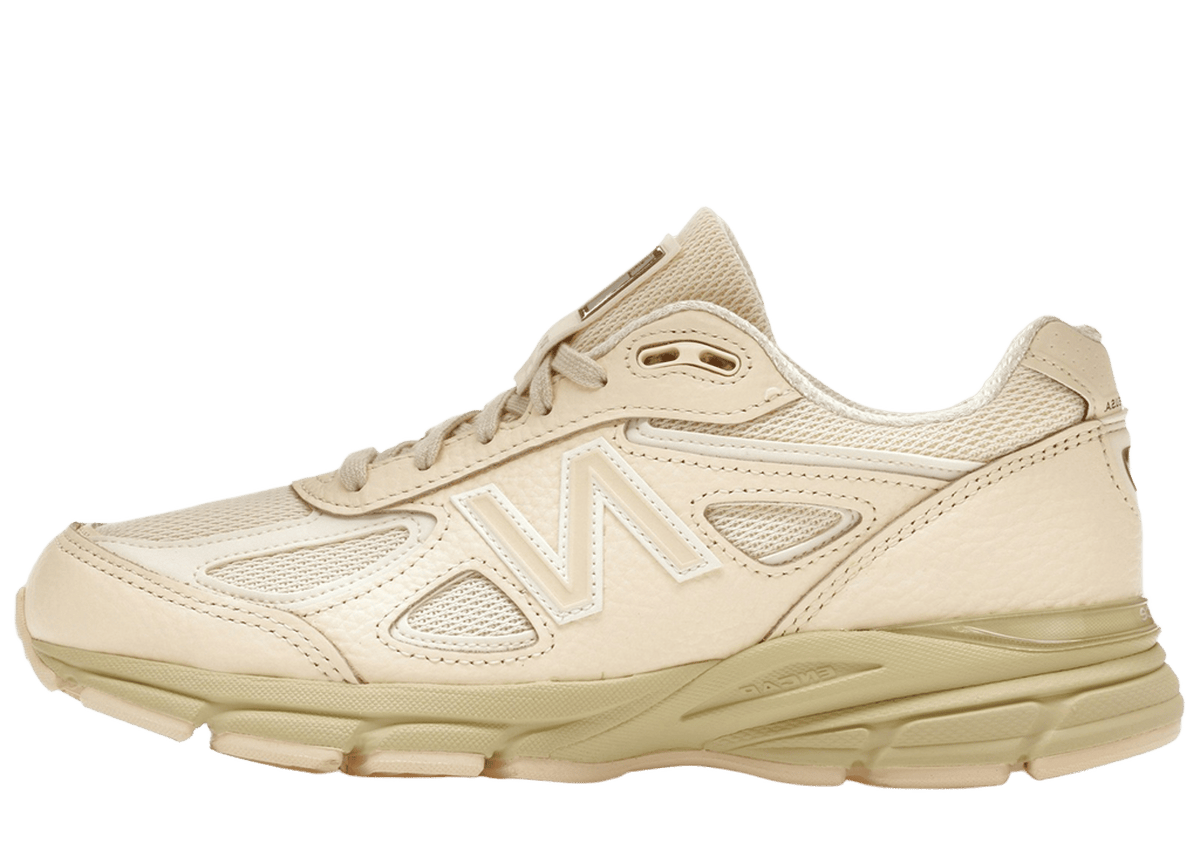 New Balance 990v4 MiUSA Macadamia Nut