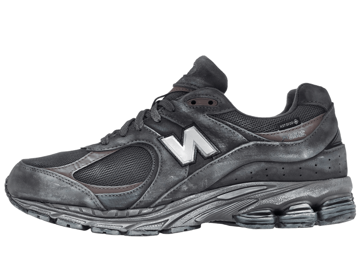 New Balance 2002R Gore-Tex Magnet Mood Indigo