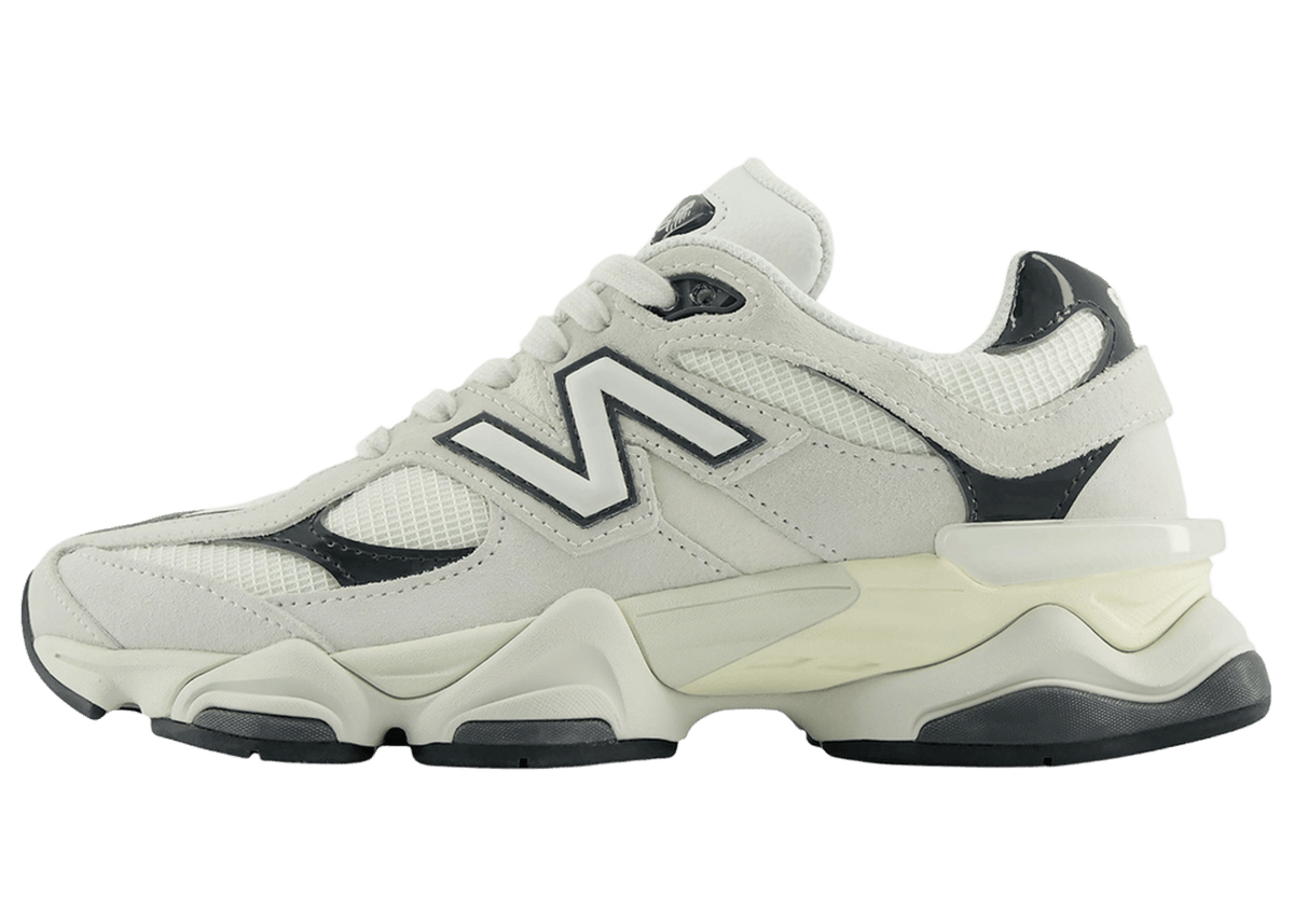 New Balance 9060 Driftwood Sea Salt