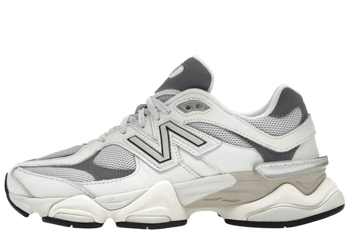 New Balance 9060 Sea Salt Castlerock