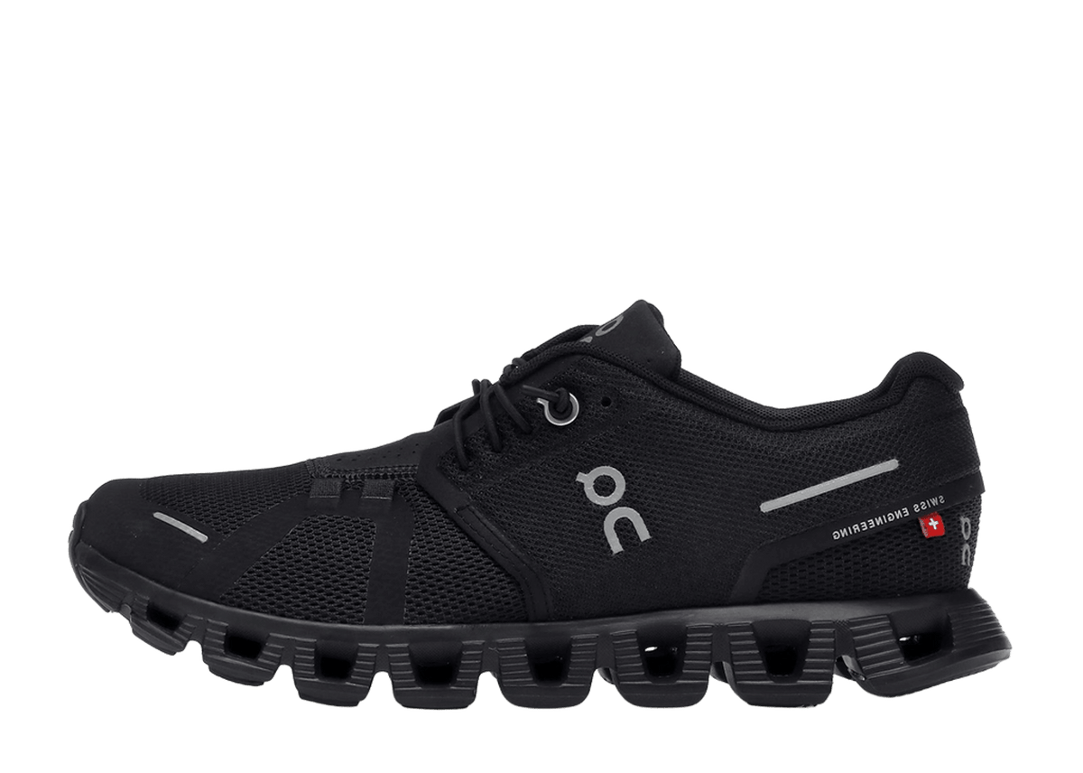 On Running Cloud 5 All Black (Women's)
