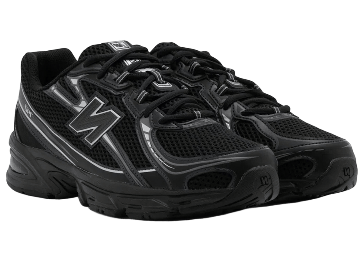 New Balance 740 Black Grey Lines