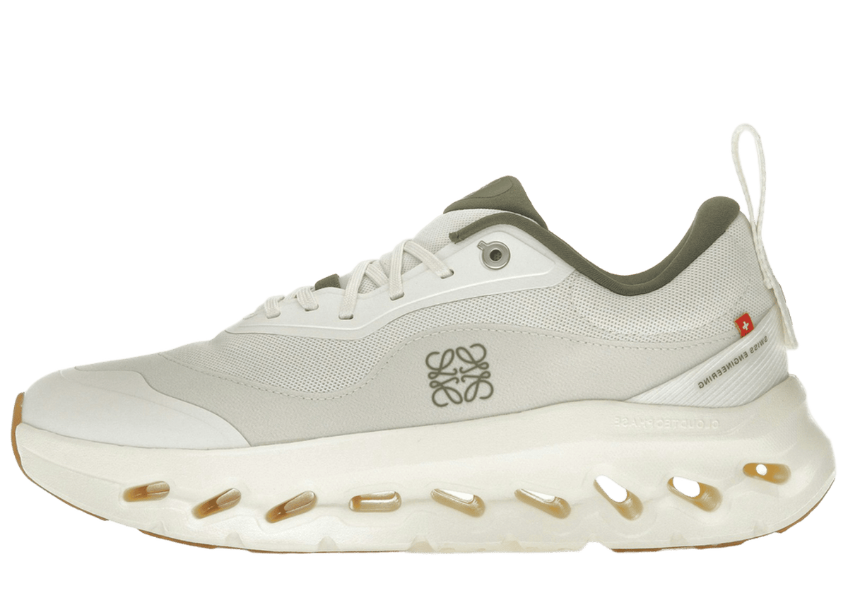 On Running Cloudtilt 2 LOEWE White Khaki | 3ME10693507
