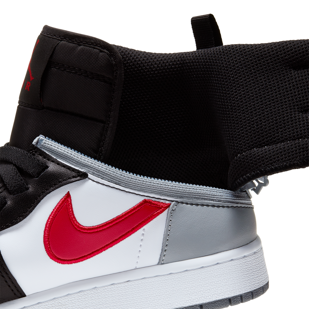 Jordan 1 High FlyEase Black Particle Grey Gym Red (GS)