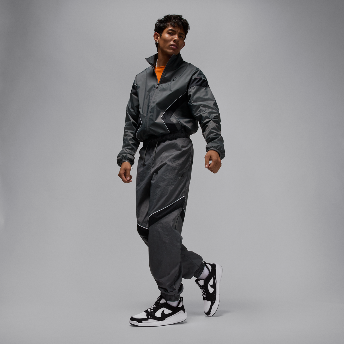 Jordan CMFT Era Black White