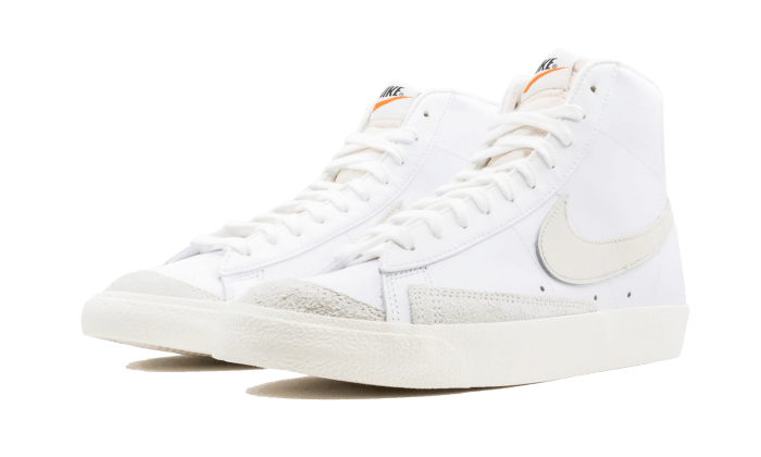 Nike Blazer Mid '77 Vintage Light Bone - BQ6806-106