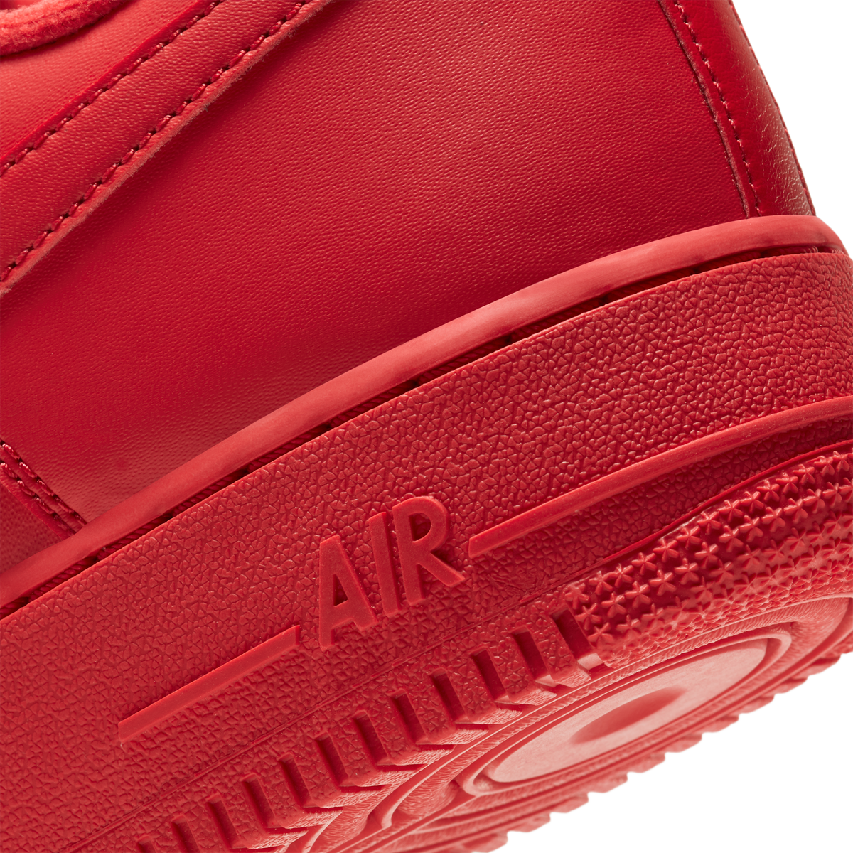 Nike Air Force 1 Low Triple Red