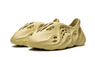 Adidias Yeezy Foam RNNR Sulfur