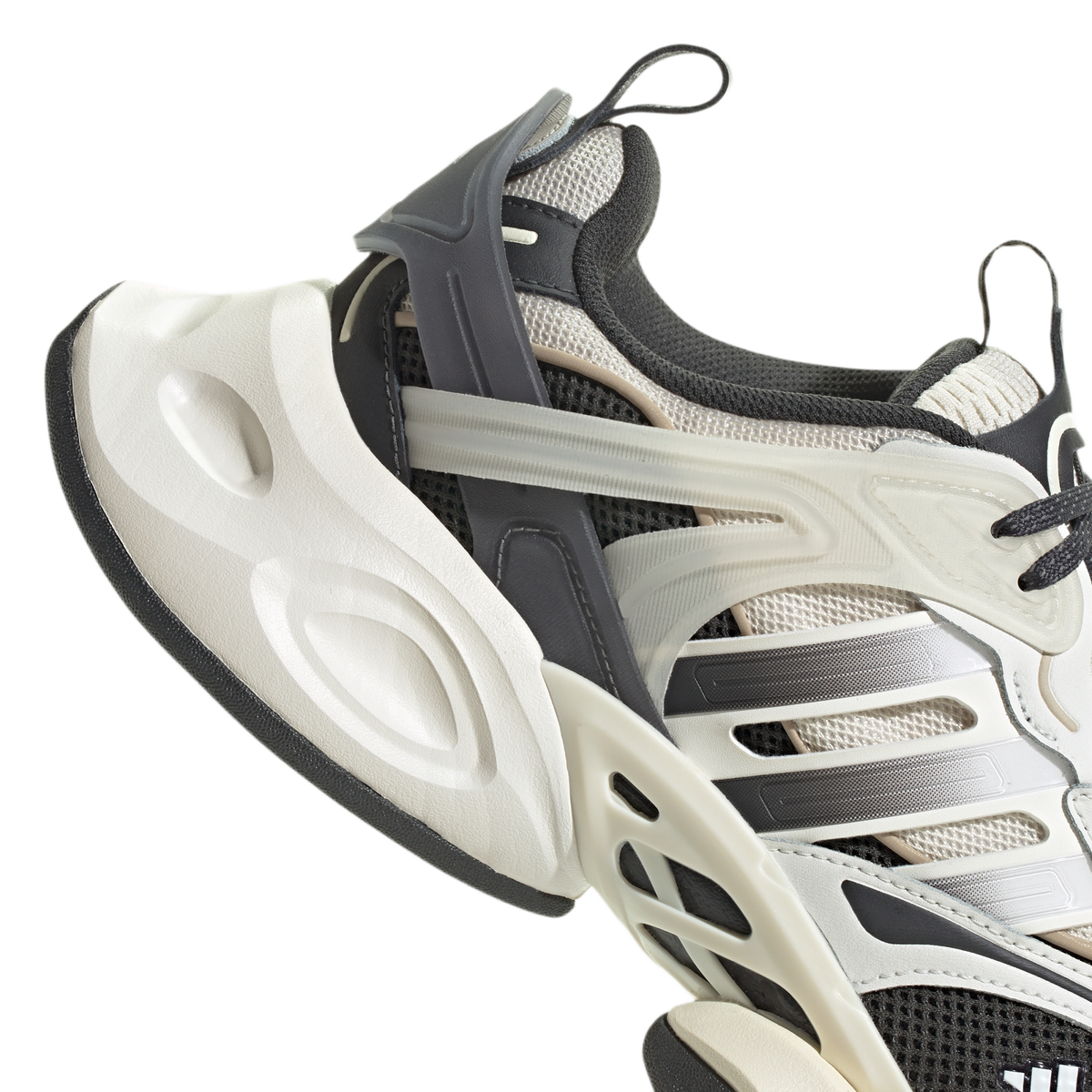 adidas XLG Runner Deluxe Beige