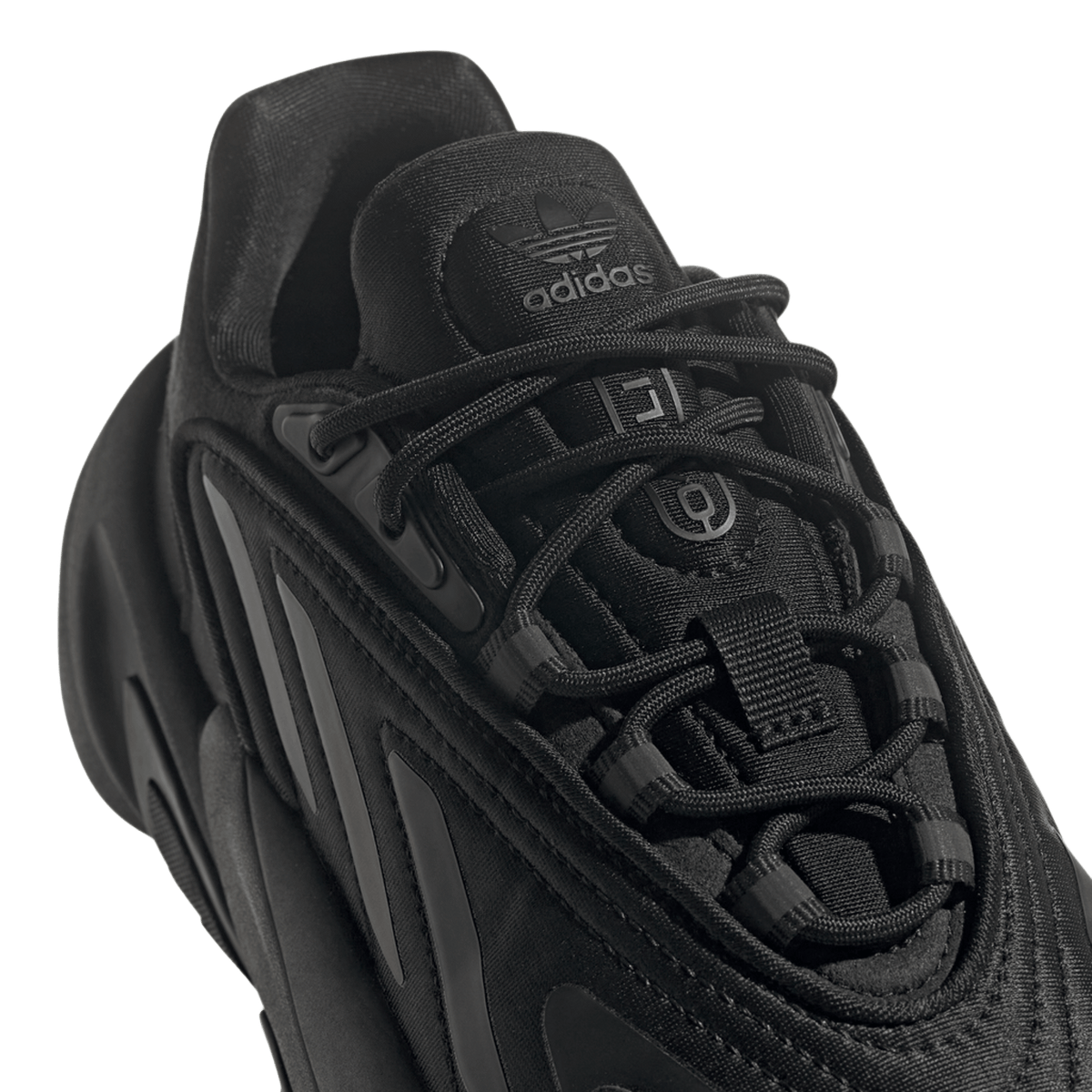 adidas Ozelia Core Black (GS)